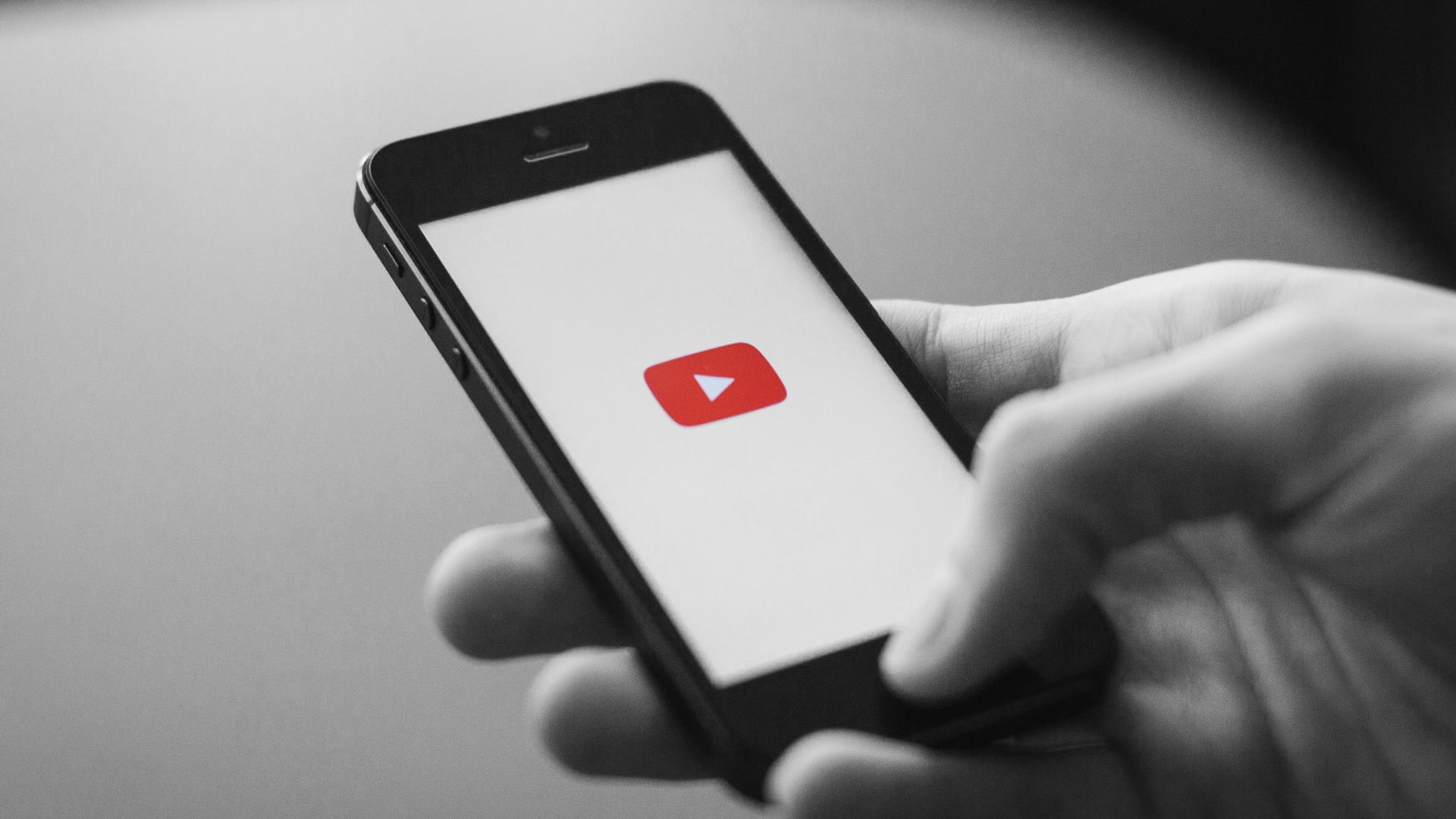 How to find and search YouTube video transcripts on your phone