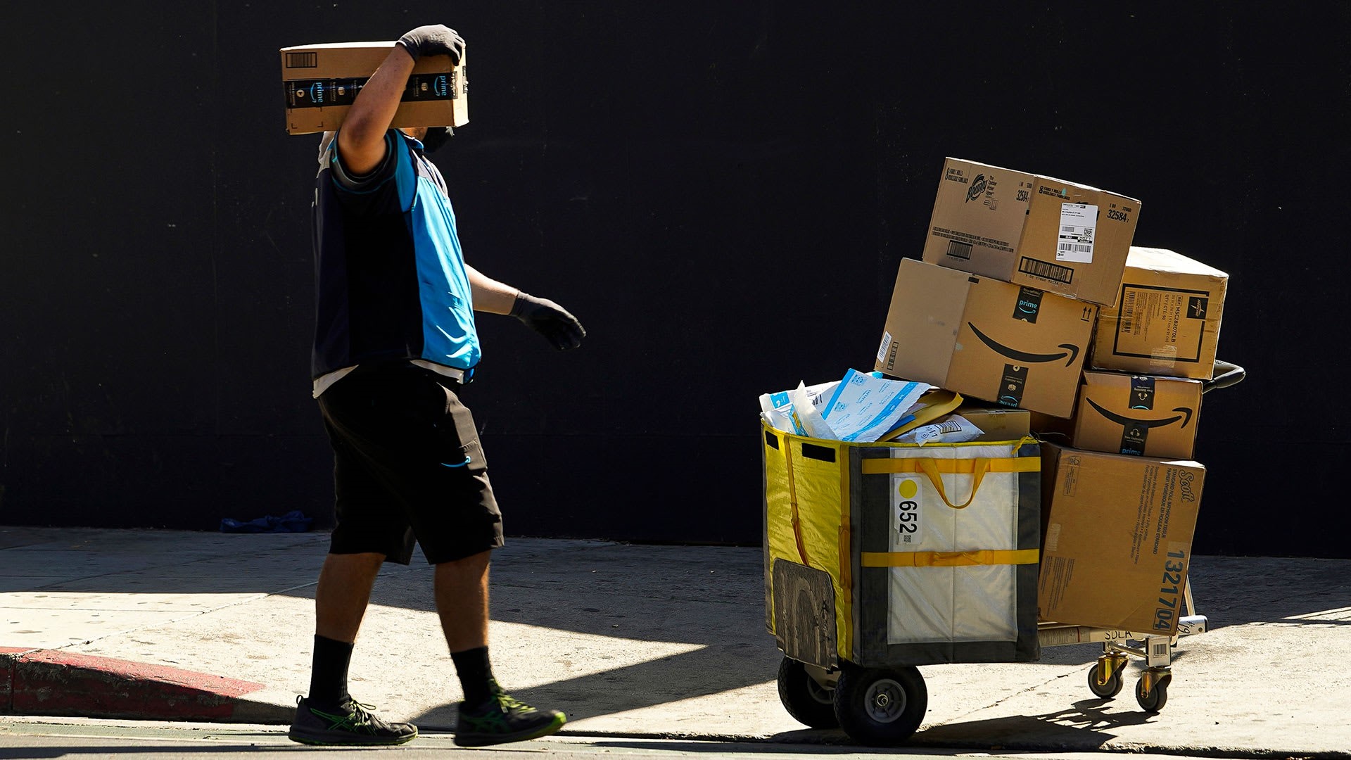 Amazon Prime Day 2024: How to figure out which deals are worth it