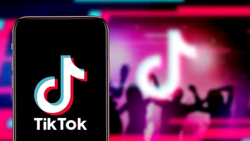 TikTok tightens restrictions on teen ad targeting, boosts AI transparency