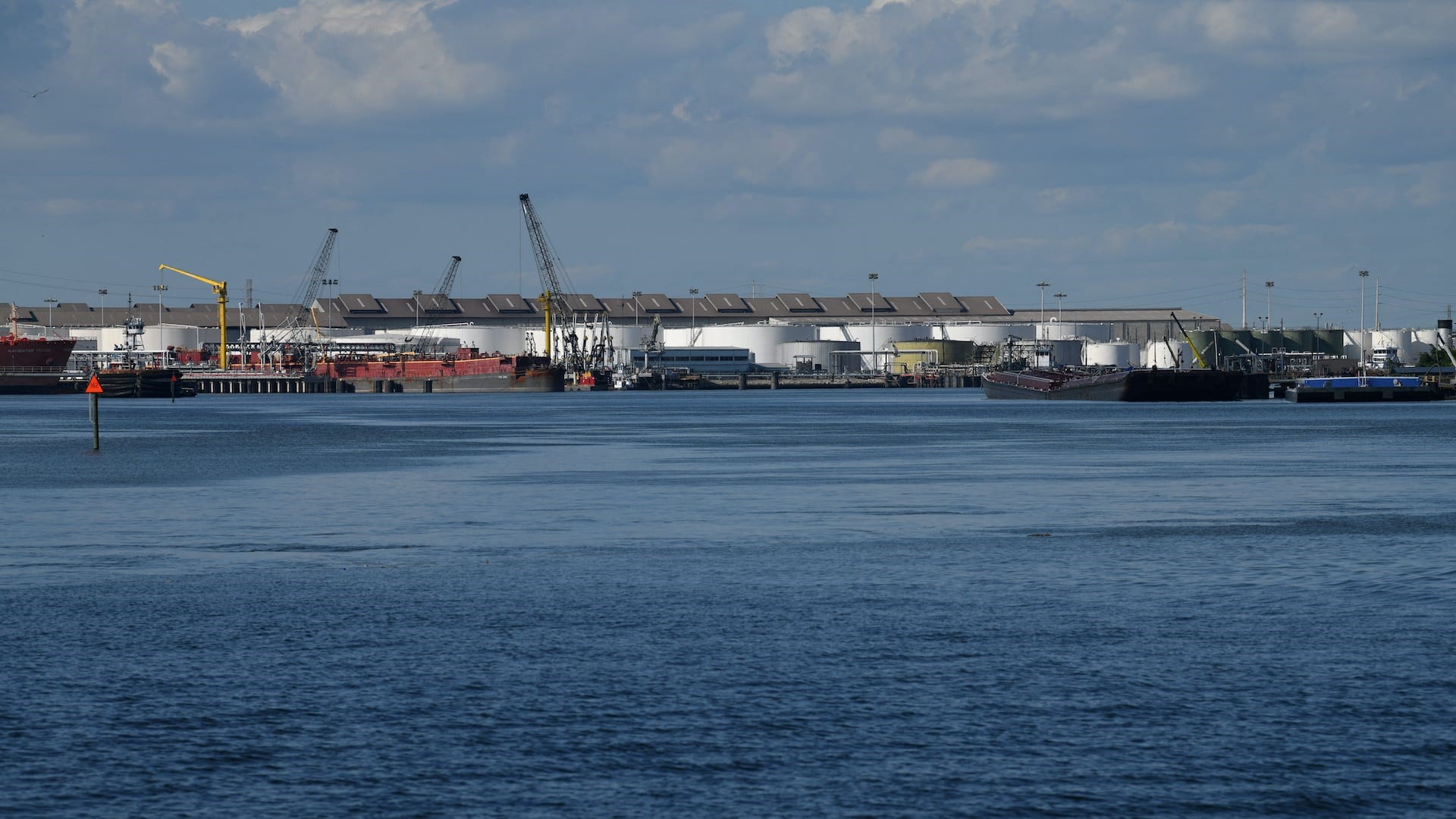 A looming U.S. seaport strike could delay cargo for weeks or months